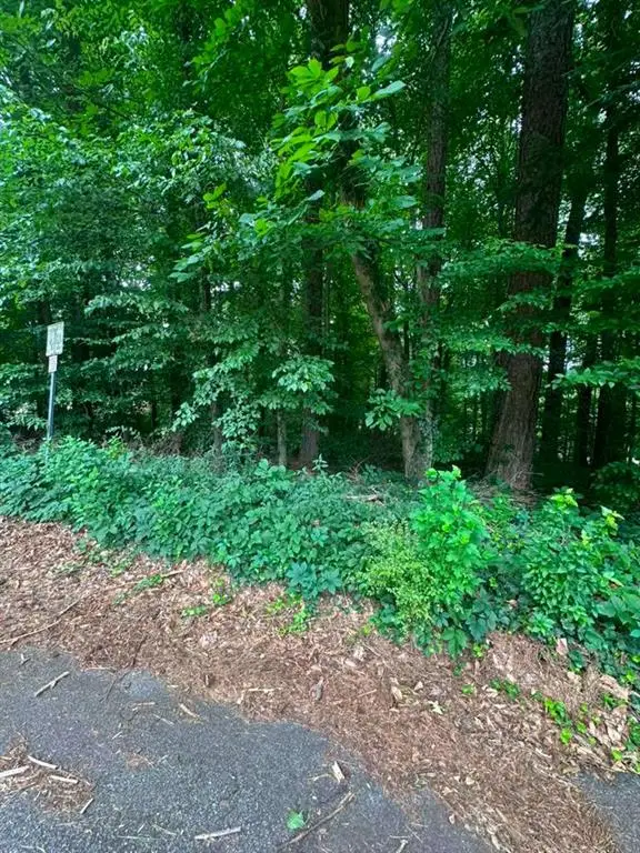 721 Aberdeen Drive, Stone Mountain, GA 30083 - #2