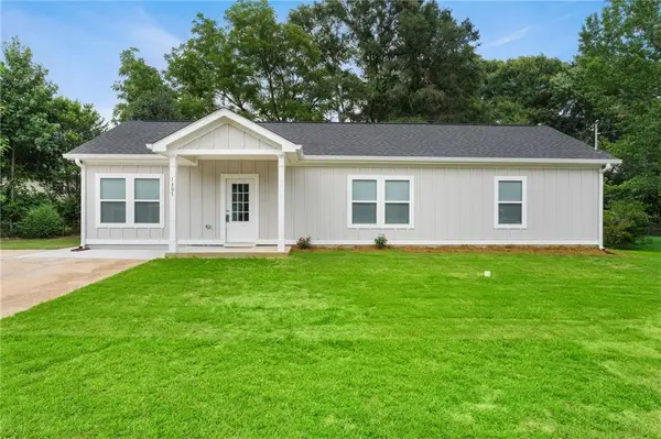 1307 Cochise Circle, Austell, GA 30168
