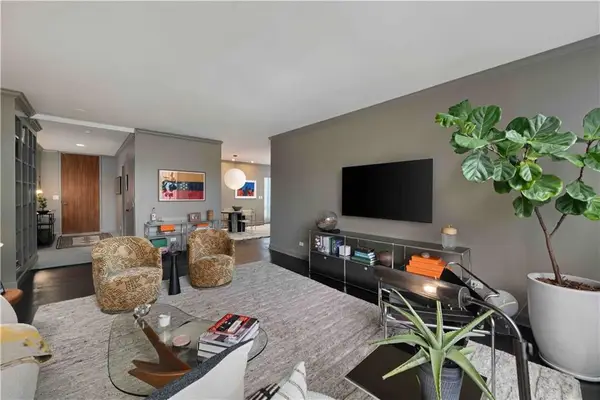 2575 Peachtree Road Ne #4H, Atlanta, GA 30305