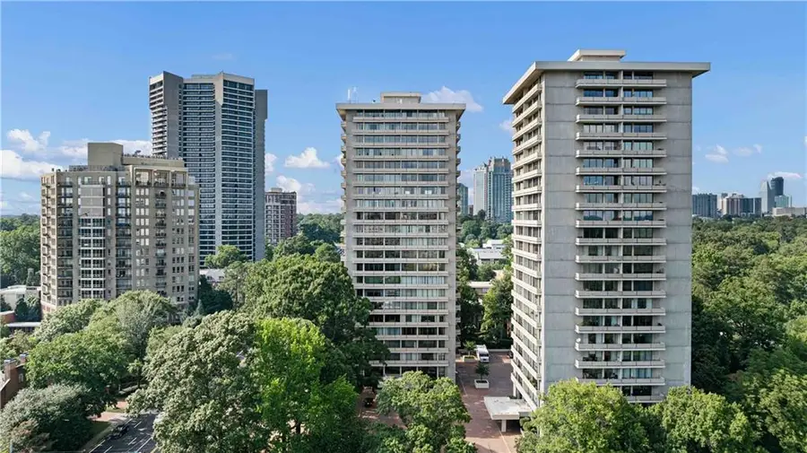 2575 Peachtree Road Ne #4H, Atlanta, GA 30305 - #2