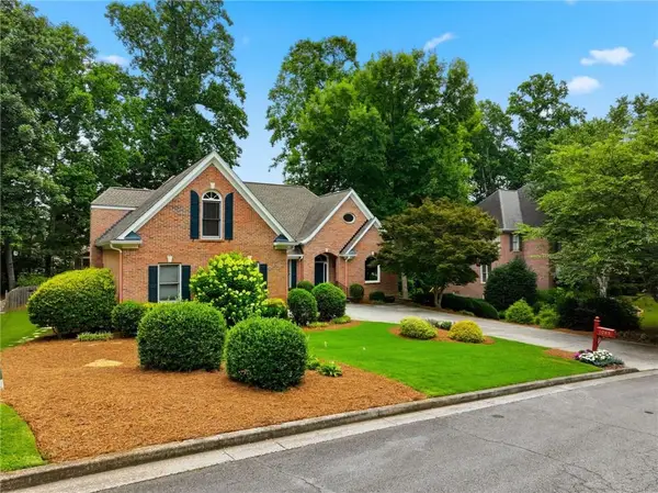 1085 Waterbury Close, Powder Springs, GA 30127