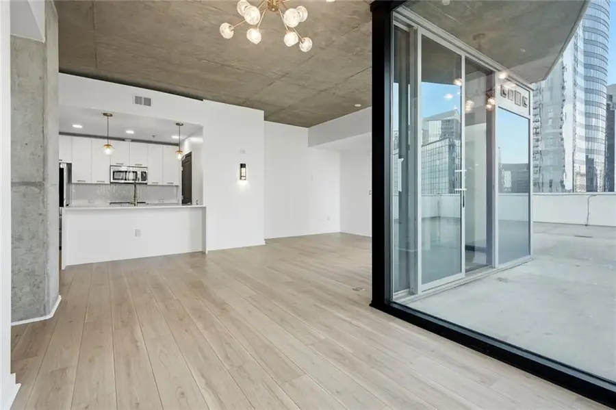 3324 Peachtree Road Ne, Atlanta, GA 30326 - #3