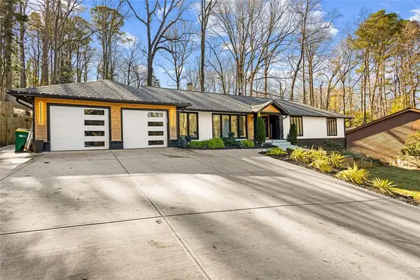 915 Lost Forest Drive Nw, Atlanta, GA 30328