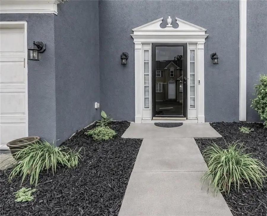 660 Glenbarrett Court Ne, Marietta, GA 30066 - #2