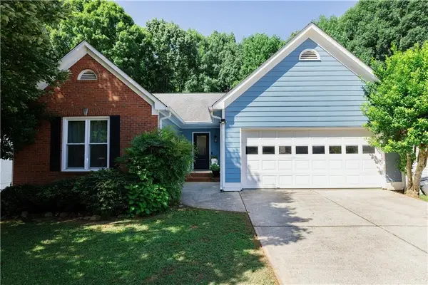 1040 Hillary Lane, Lawrenceville, GA 30043