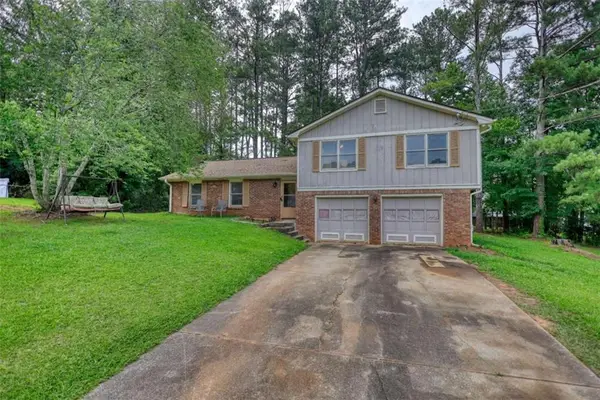434 Sweet Water Trail, Conyers, GA 30094
