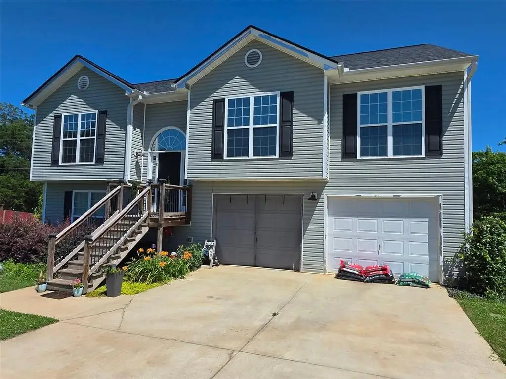 18 J & J Drive, Lavonia, GA 30553 - #1