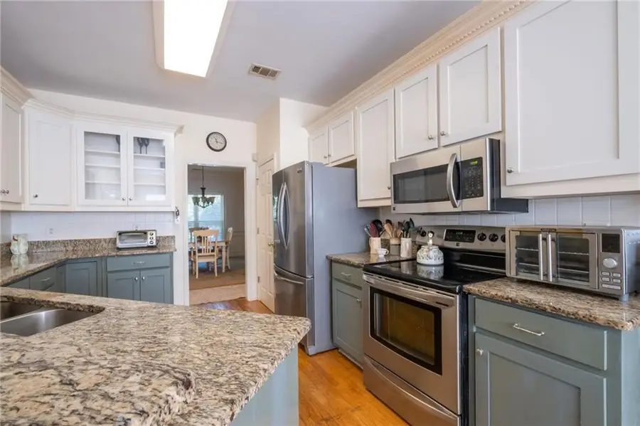 123 W Castle View Drive, Braselton, GA 30517 - #2