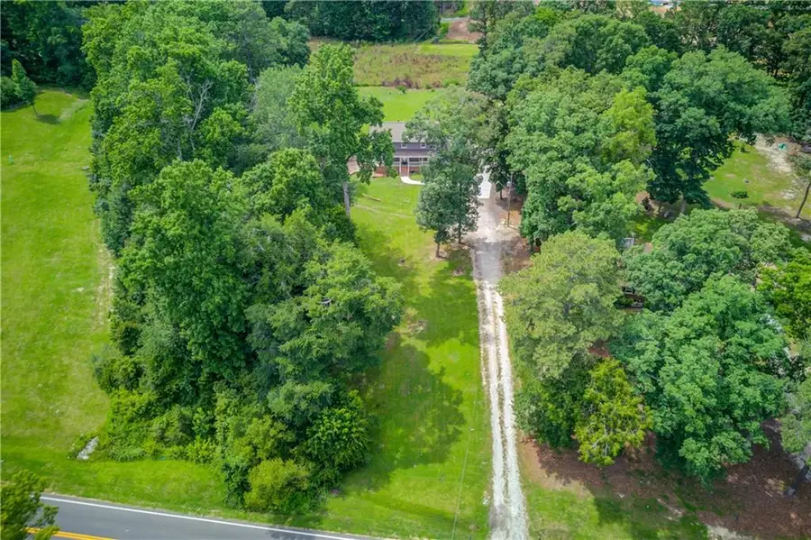 355 Brand Road Sw, Loganville, GA 30052 - #2