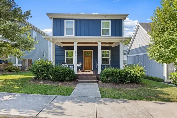 226 Old Canton Circle, Ball Ground, GA 30107