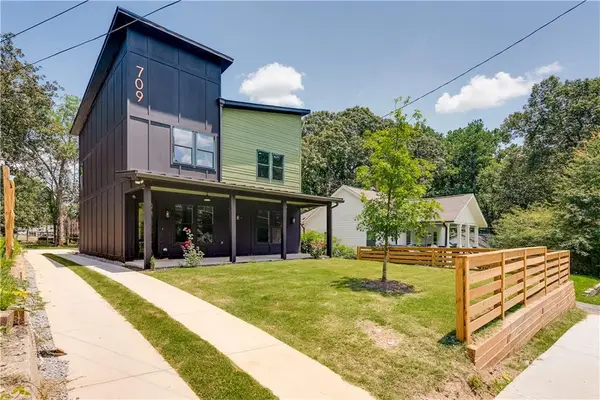709 Emily Place Nw, Atlanta, GA 30318