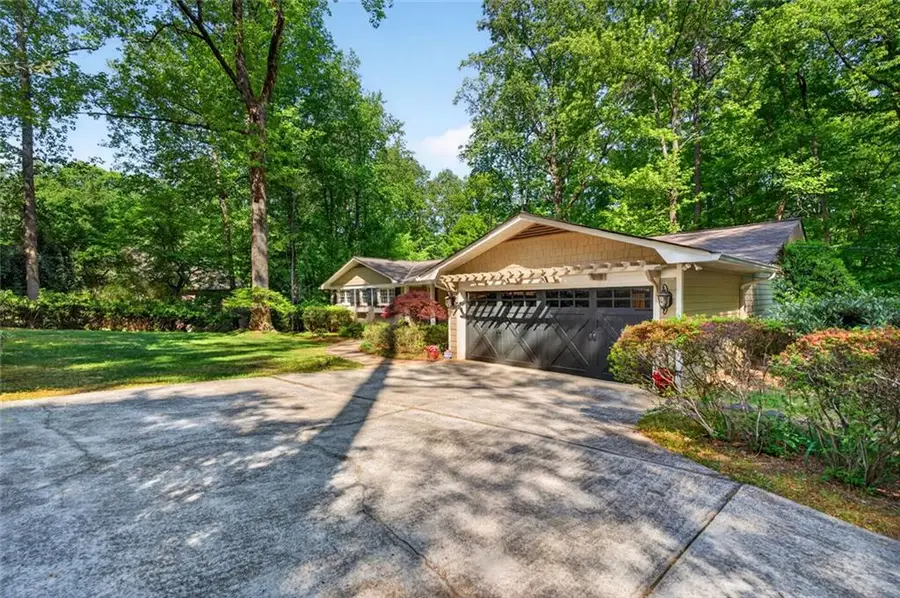 2070 Clay Drive Ne, Sandy Springs, GA 30350 - #3
