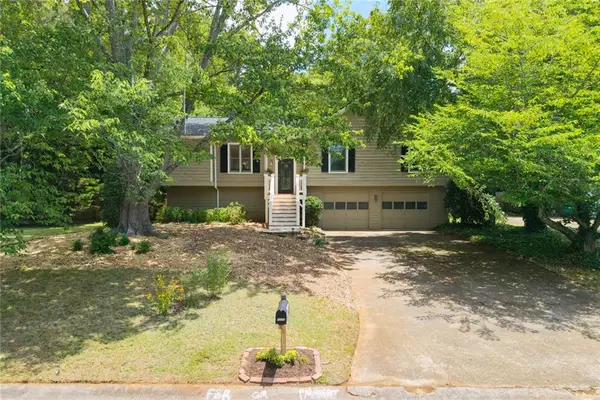 4886 Raven Way Ne, Marietta, GA 30066