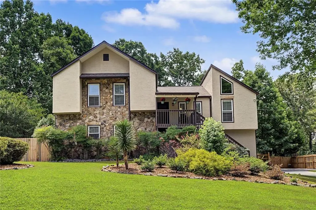 154 W Putnam Ferry Road, Woodstock, GA 30189 - #1