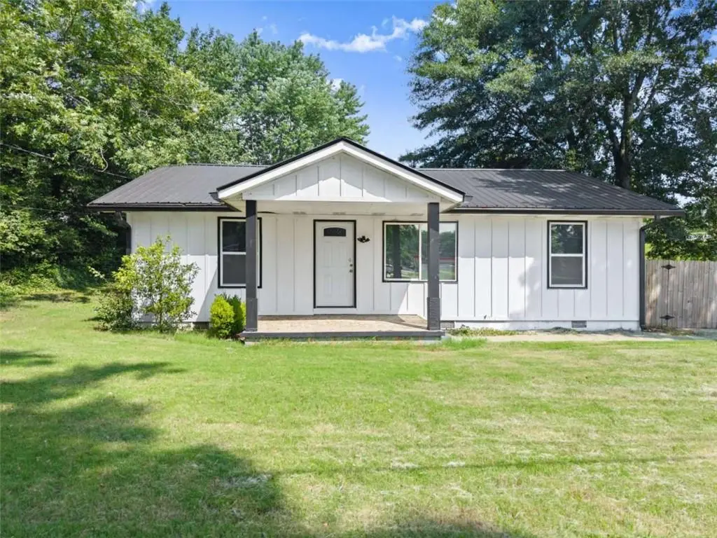5702 Church Street, Flowery Branch, GA 30542 - #1