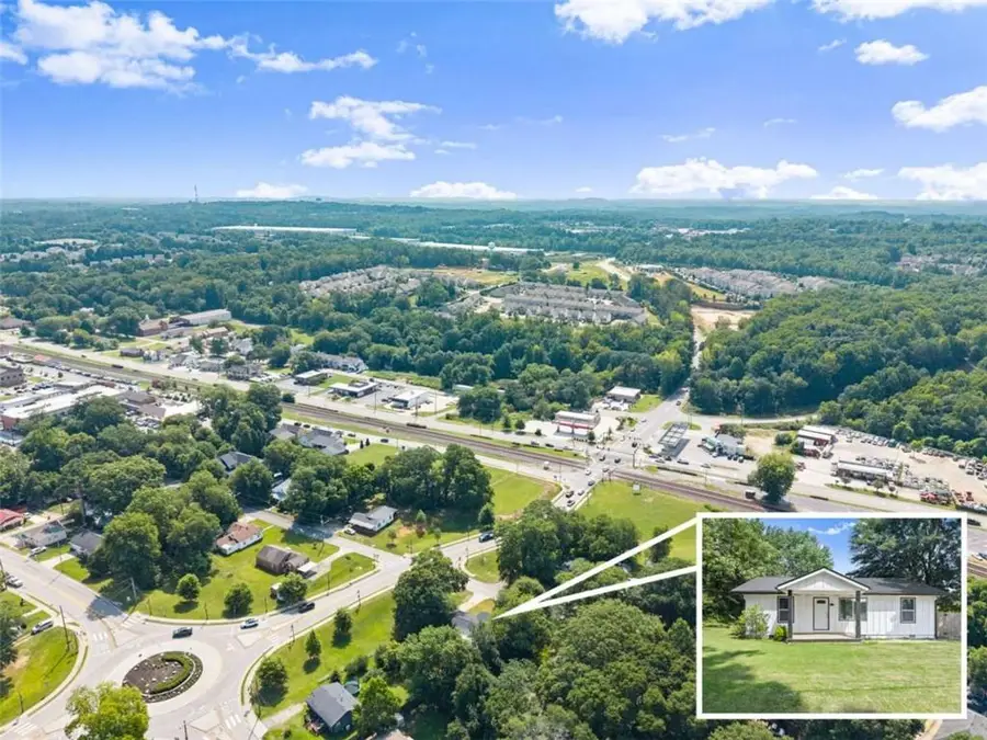 5702 Church Street, Flowery Branch, GA 30542 - #2