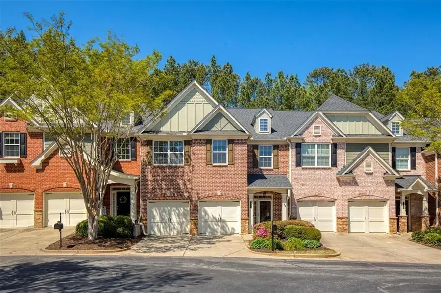 1404 Lexington Dr, Roswell, GA 30075 - #2