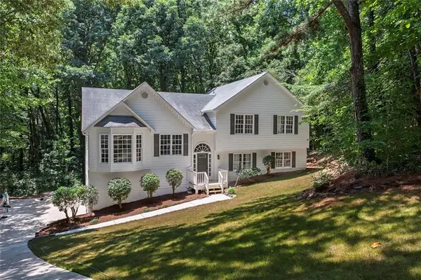 132 Springwater Trace, Woodstock, GA 30188