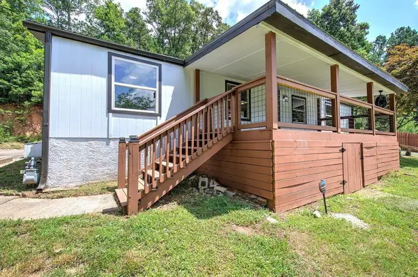 168 Oak Hollow Road Se, Cartersville, GA 30121
