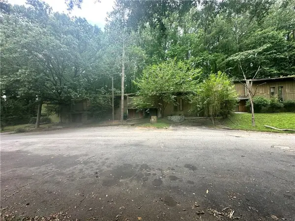2805 Macon Drive Se #12I, Atlanta, GA 30354