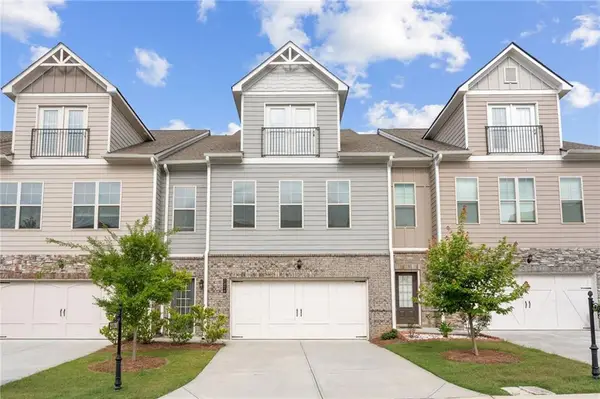 2020 Manor Pointe Drive #19, Cumming, GA 30041