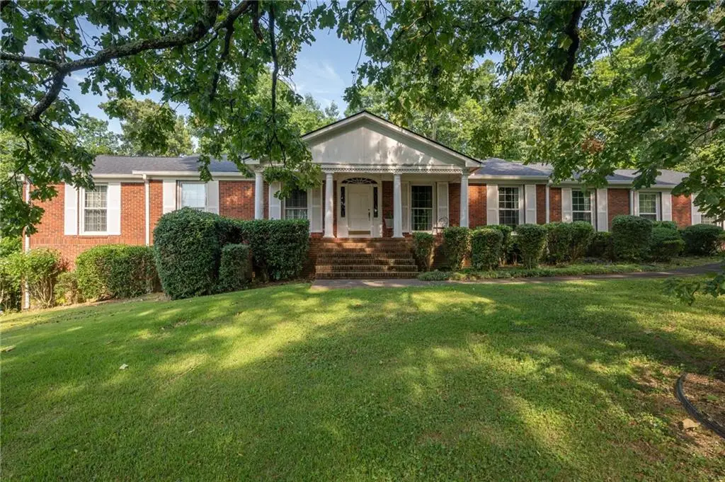 206 Sherwood Drive, Calhoun, GA 30701 - #1