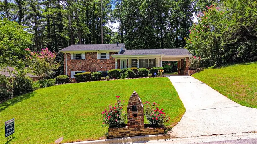 3418 Valley Ridge Terrace Sw, Atlanta, GA 30331 - #2