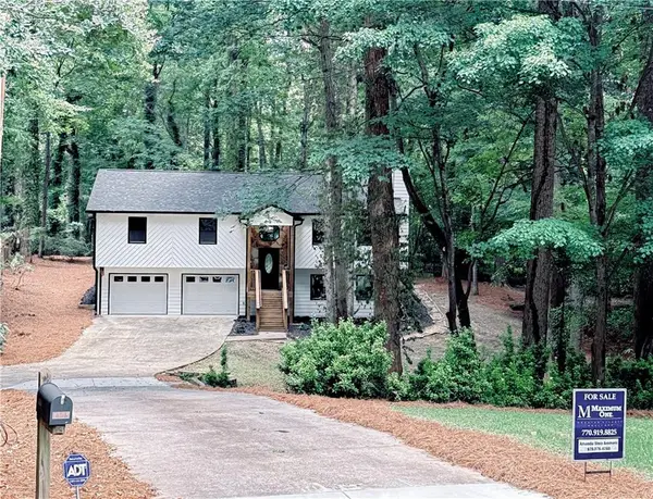 4508 Lost Mountain Court, Powder Springs, GA 30127