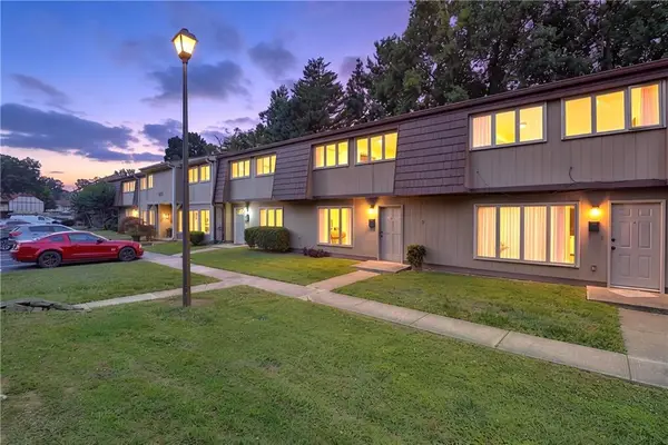 1811 Ashborough Circle #G, Marietta, GA 30067