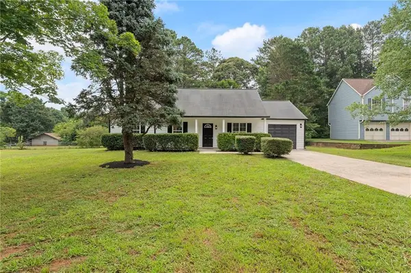 85 Settlers Mill Run, Hiram, GA 30141
