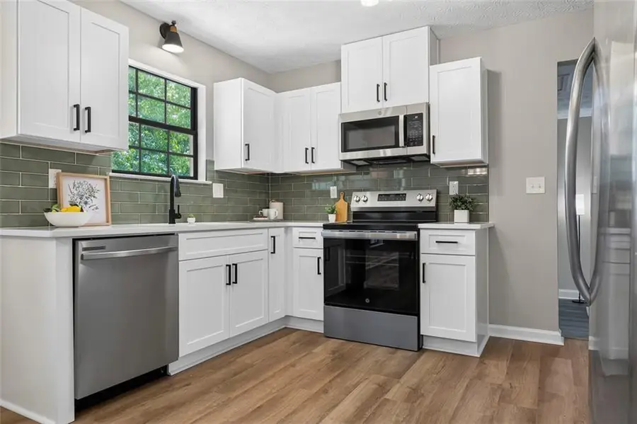 1046 River Bend Court, Riverdale, GA 30296 - #3