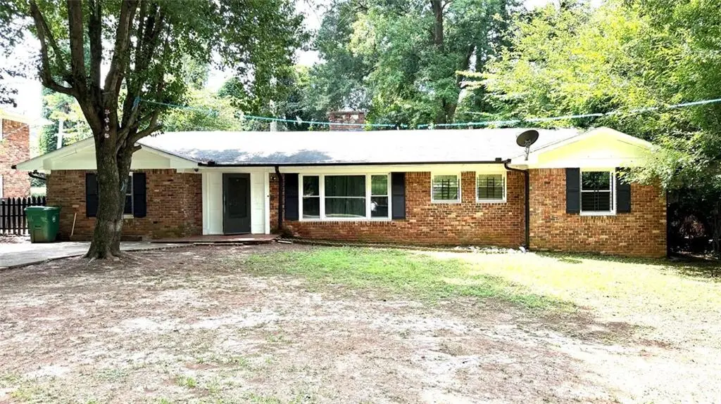 3727 Dial Drive, Stone Mountain, GA 30083 - #1