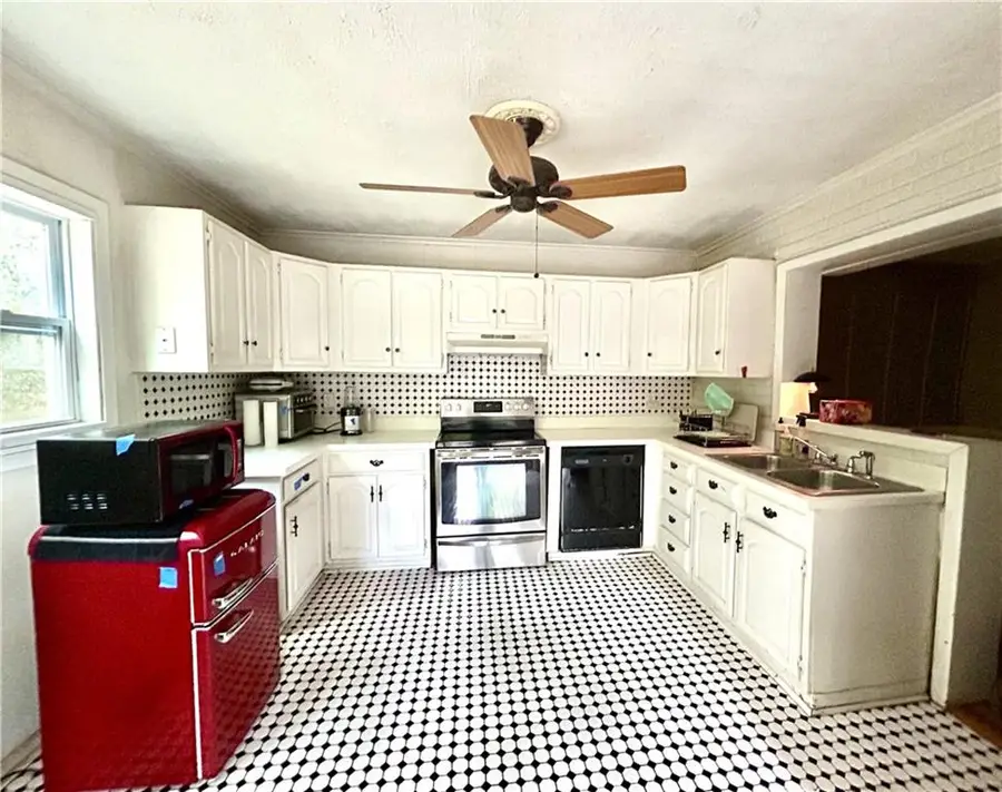 3317 Harris Road Sw, Marietta, GA 30060 - #2