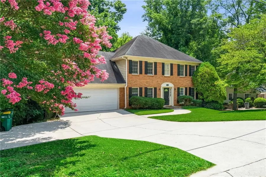 5040 Huntshire Lane Sw, Lilburn, GA 30047 - #2