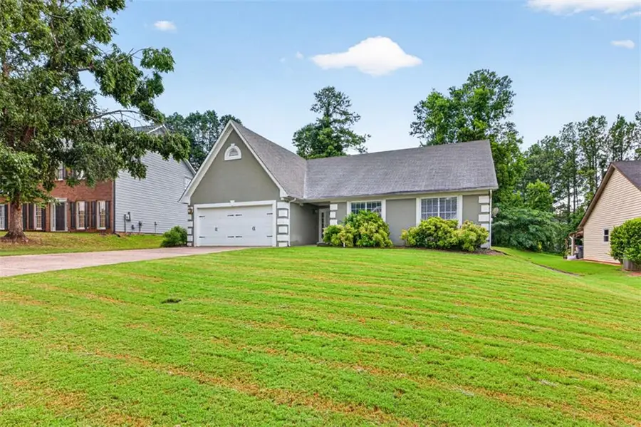 910 Prestonwood Drive, Lawrenceville, GA 30043 - #2