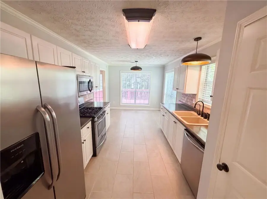 245 Mary Lynn Lane, Newnan, GA 30265 - #2