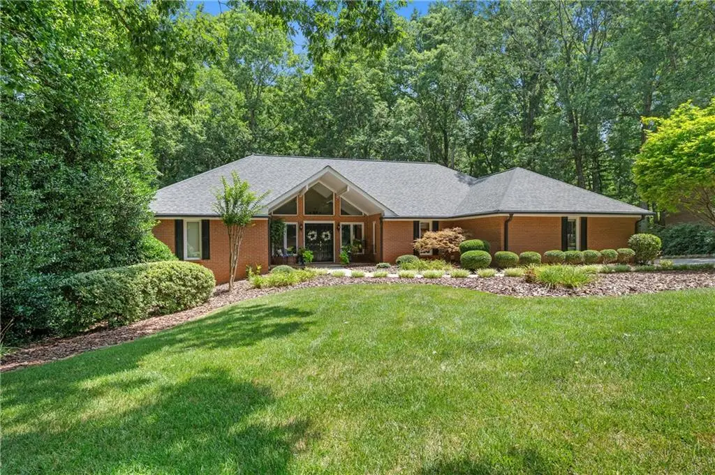 11740 Mountain Laurel Drive, Roswell, GA 30075 - #1