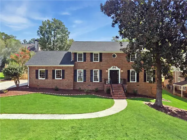 5157 Lakesprings Drive, Atlanta, GA 30338