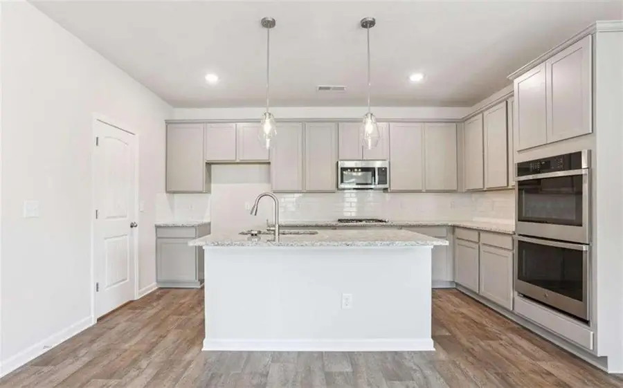 476 Orwell Drive, Social Circle, GA 30025 - #2
