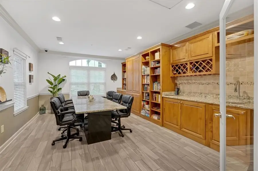 1075 Peachtree Walk Ne #A206, Atlanta, GA 30309 - #3