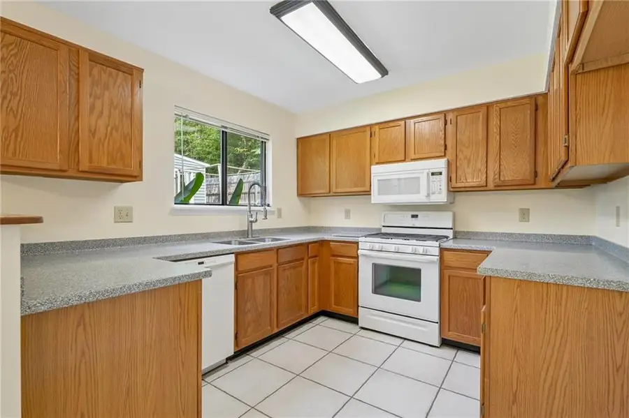 527 Paden Drive, Lawrenceville, GA 30044 - #2