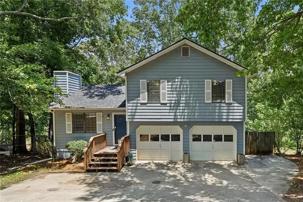 4127 Warren Road, Flowery Branch, GA 30542 - #1