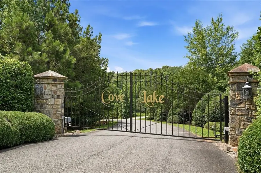 141 Cove Lake Drive, Marble Hill, GA 30148 - #2
