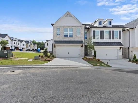 1237 Willowcrest Way, Cumming, GA 30041
