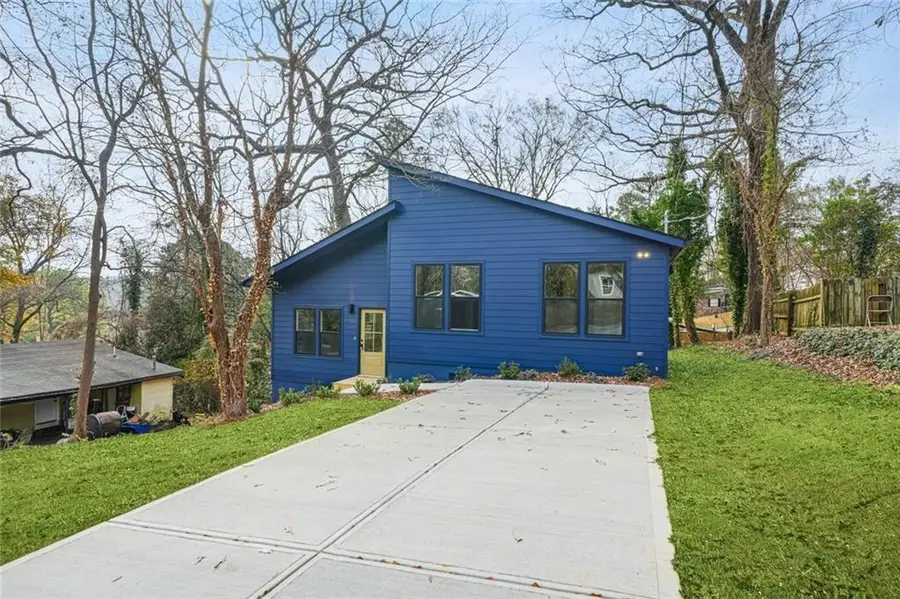 1674 Mary George Avenue Nw, Atlanta, GA 30318 - #3