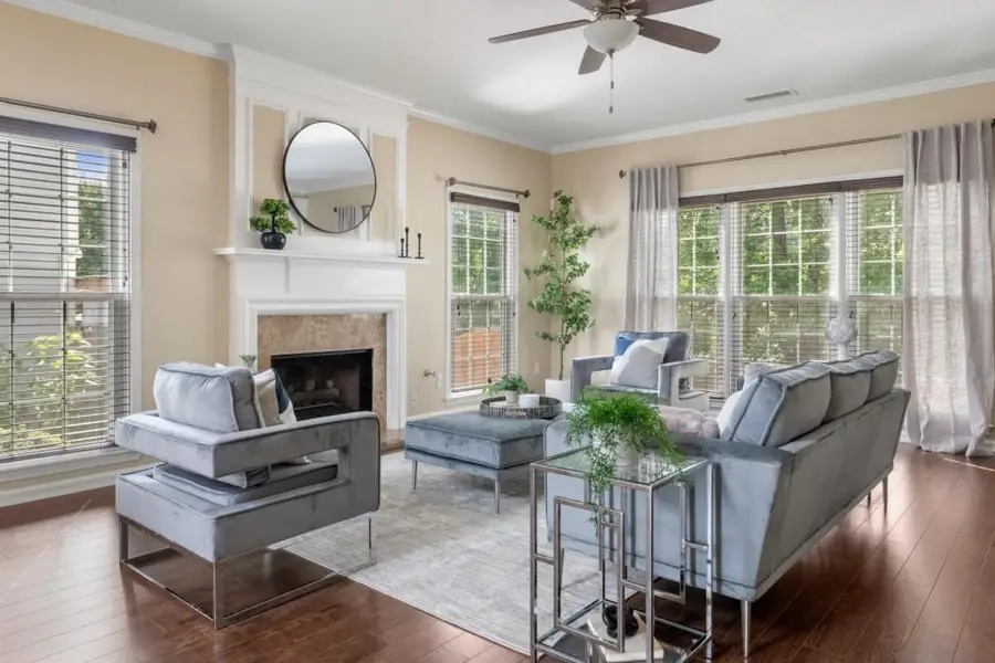 230 Leasingworth Way, Roswell, GA 30075 - #2