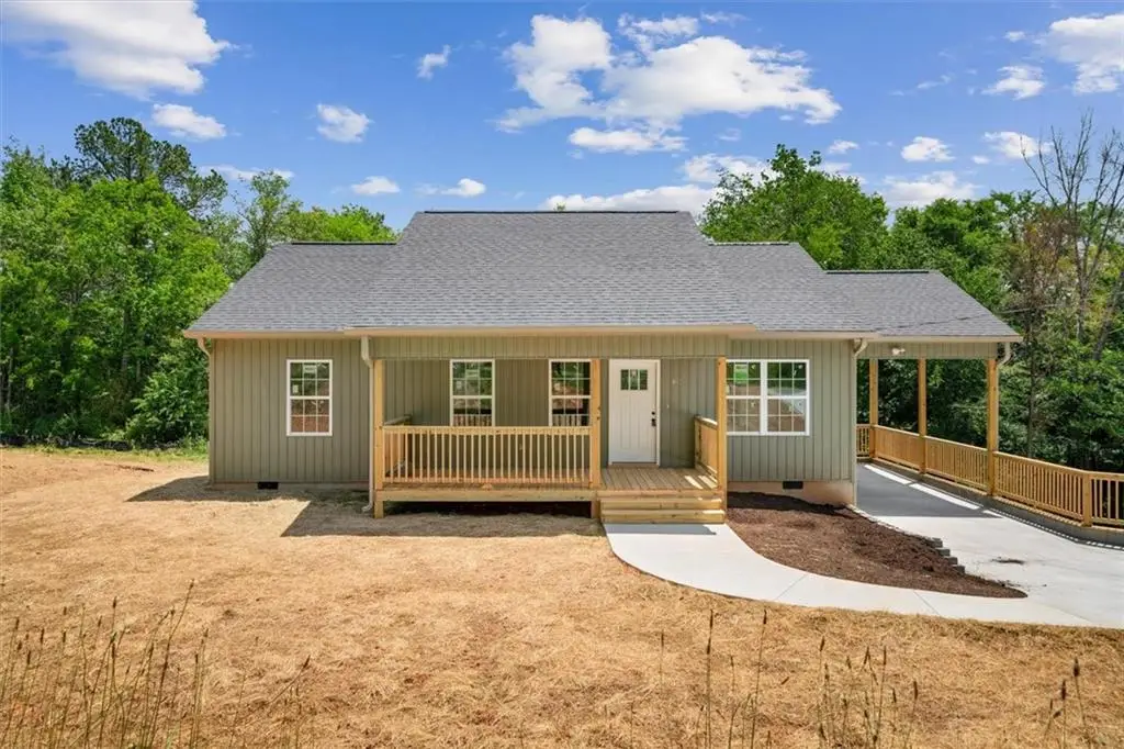 141 Azalea St Sw, Calhoun, GA 30701 - #1