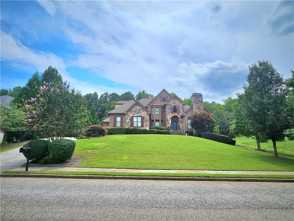 930 Chateau Forest Road, Hoschton, GA 30548 - #1