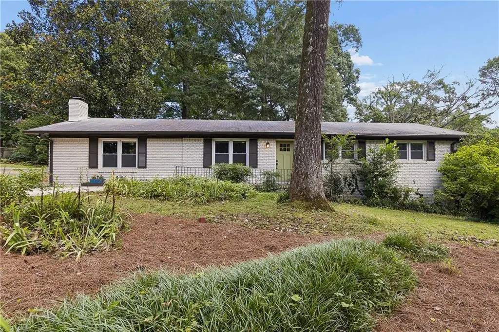 412 Derbyshire Drive, Stone Mountain, GA 30088 - #1
