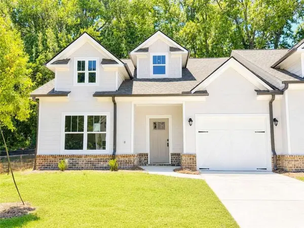 74 Village Court, Cleveland, GA 30528